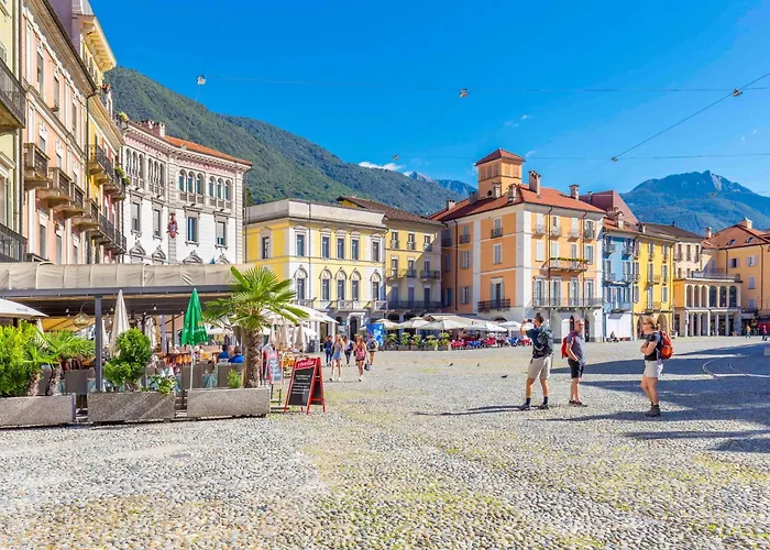 Centro - Happy * 로카르노